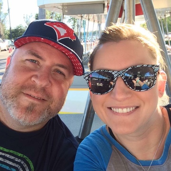 Meet your Posher, Charlene - Picture 2 of 2